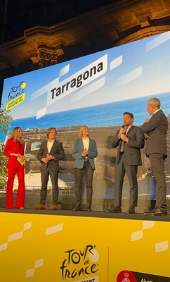 Viñuales anuncia Tour