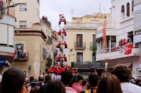 2de8 Joves diada campiones