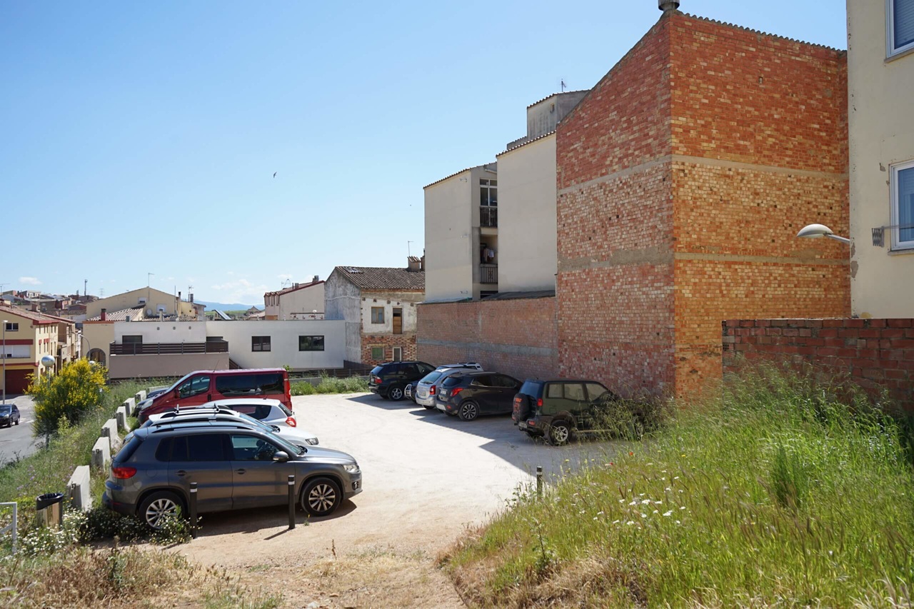 solar espluga habitatge públic