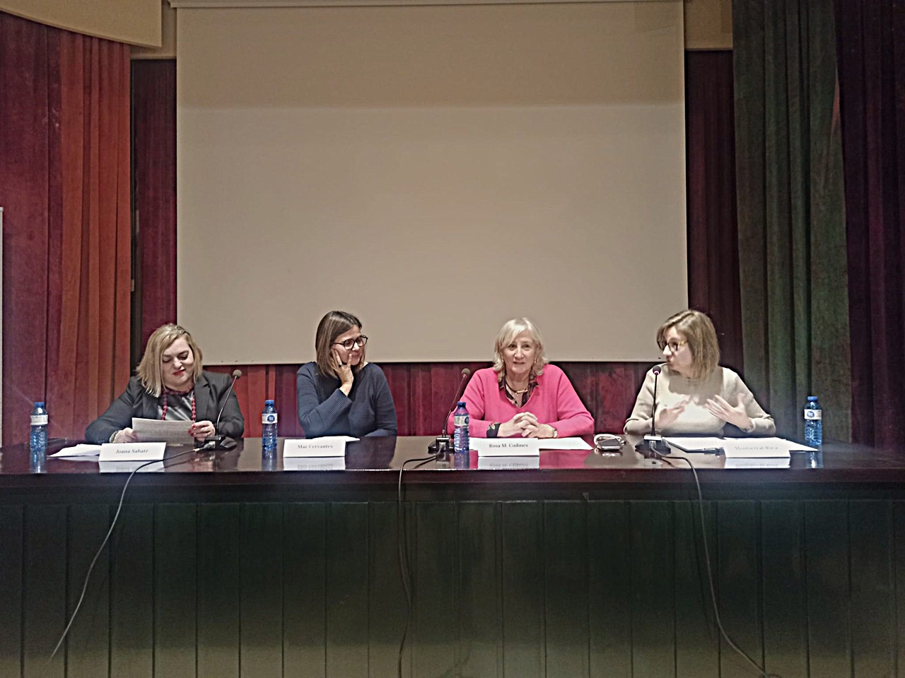 Taula Rodona Catala Escola - InfoCamp