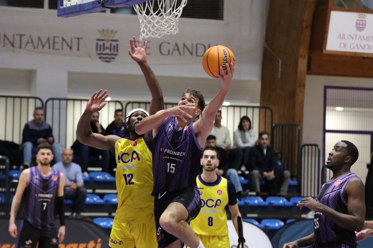 UPB Gandia CB Salou 26 - InfoCamp
