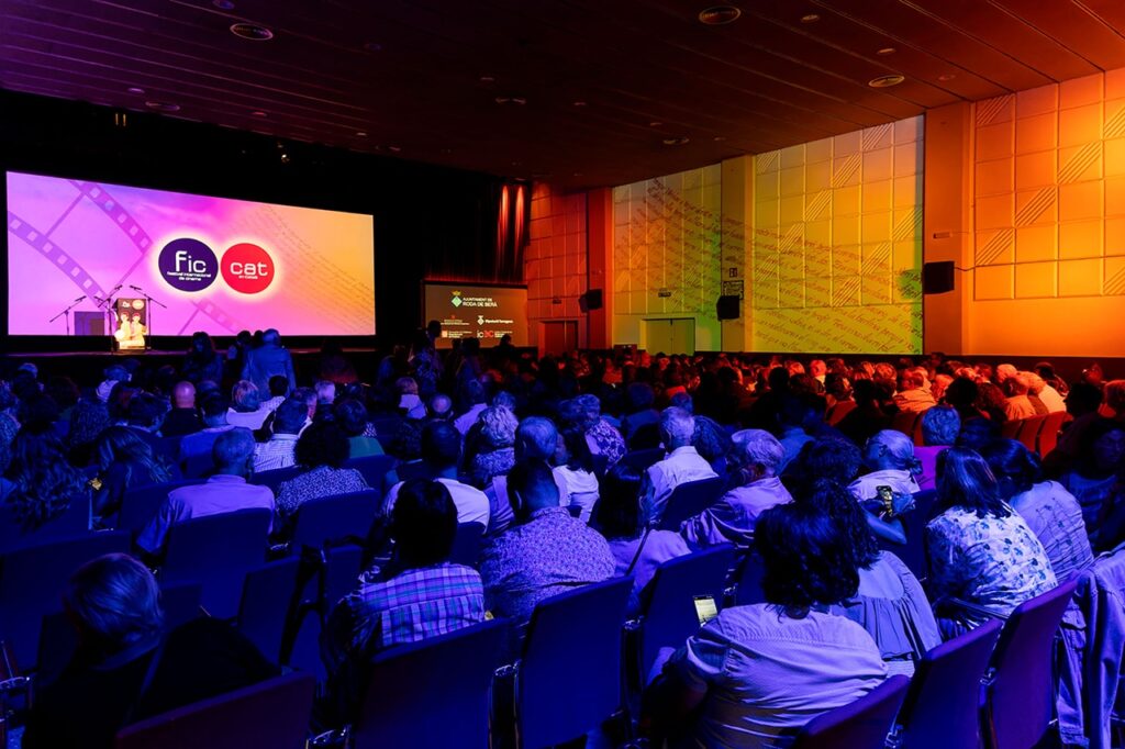 fic cat roda recurs public