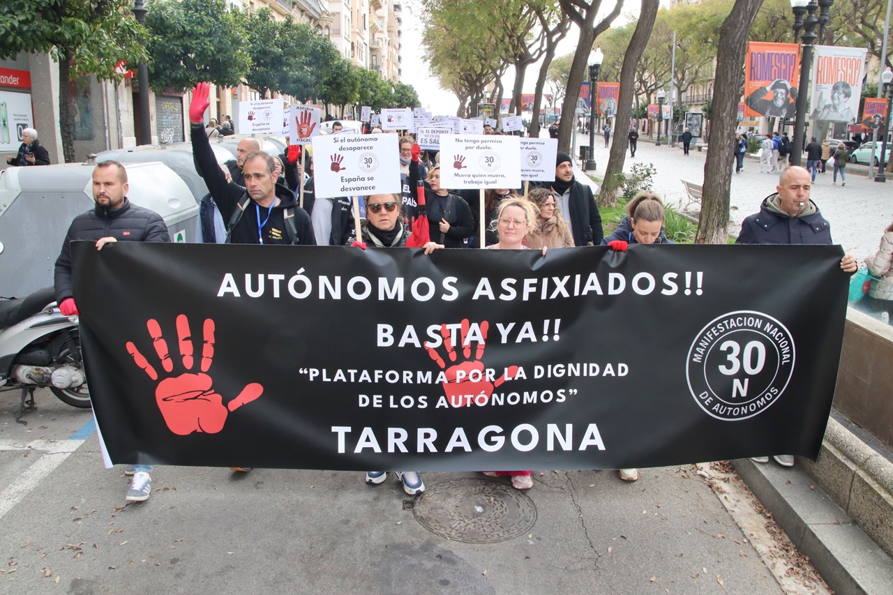 manifestacio autonoms tgna febrer