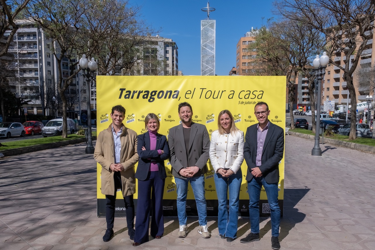 presentacio el tour a casa