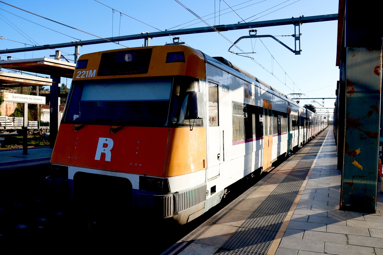 tren aturat sant vicenc