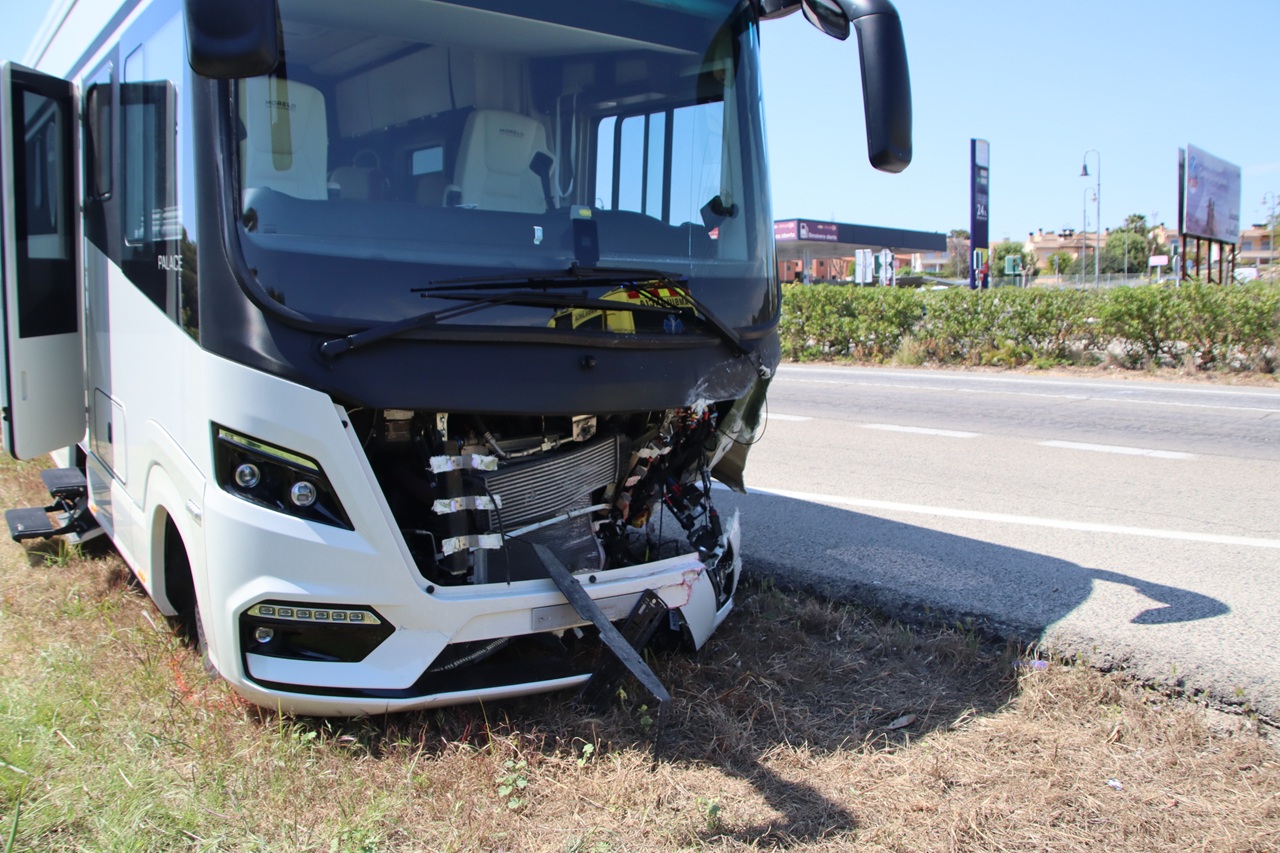autocaravana accident mortal roda