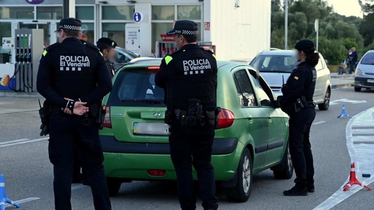control policia vendrell setmana santa