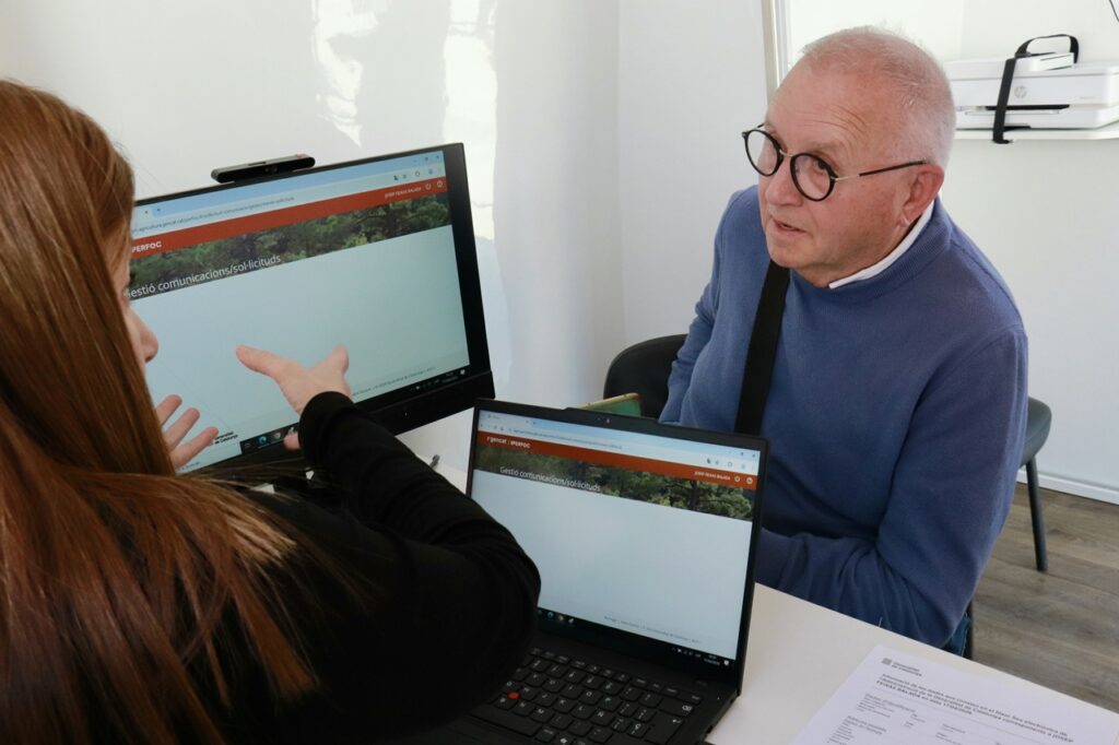 oac mòbil mediona atenció veí