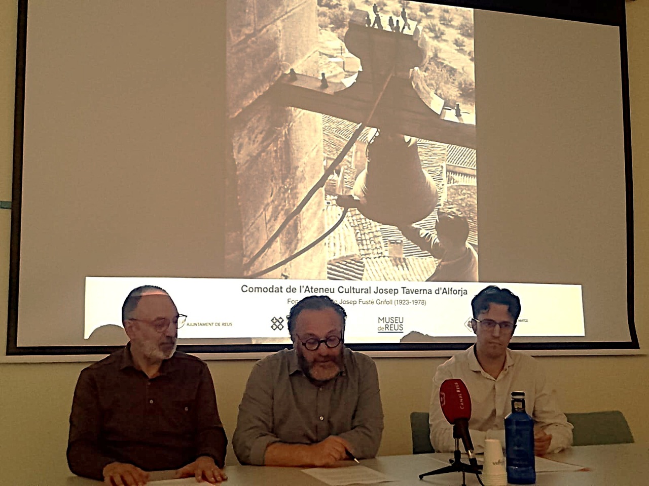 presentació fons fusté cimir
