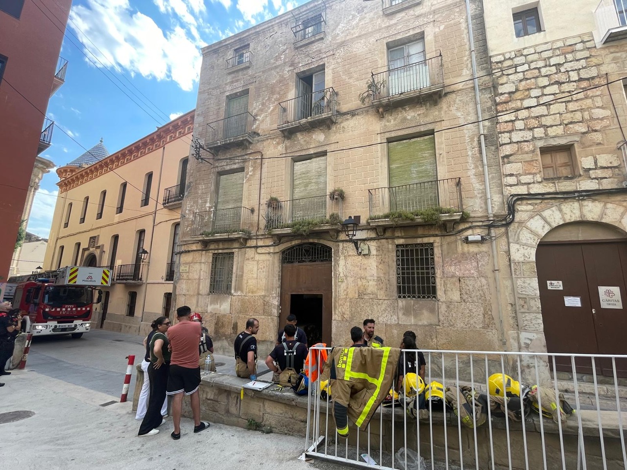 edifici esfondrat a tortosa