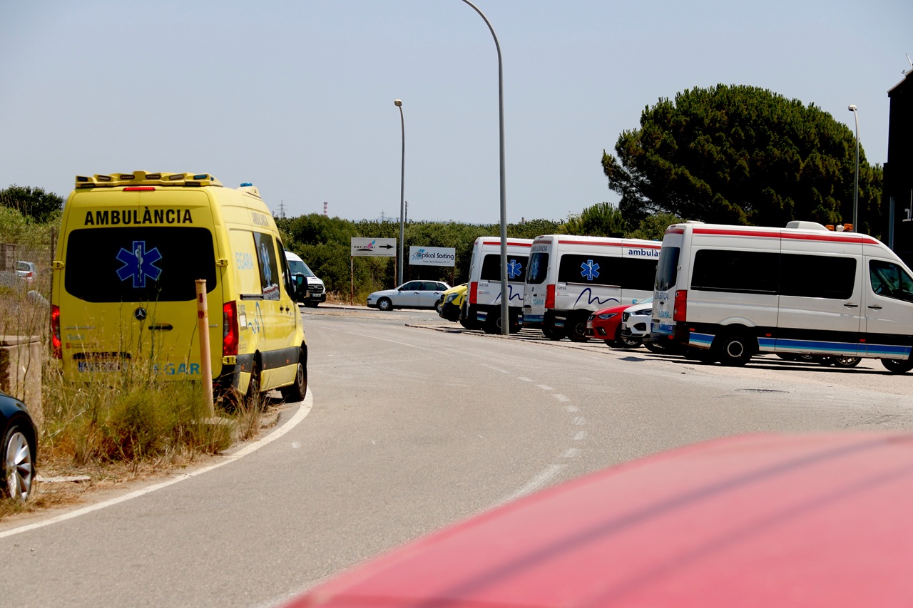 ambulàncies egara aparcades polígon