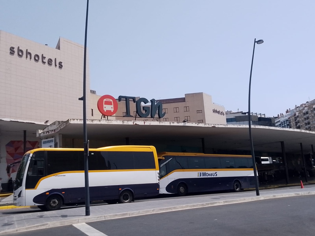 estació bus tgna estiu 2026