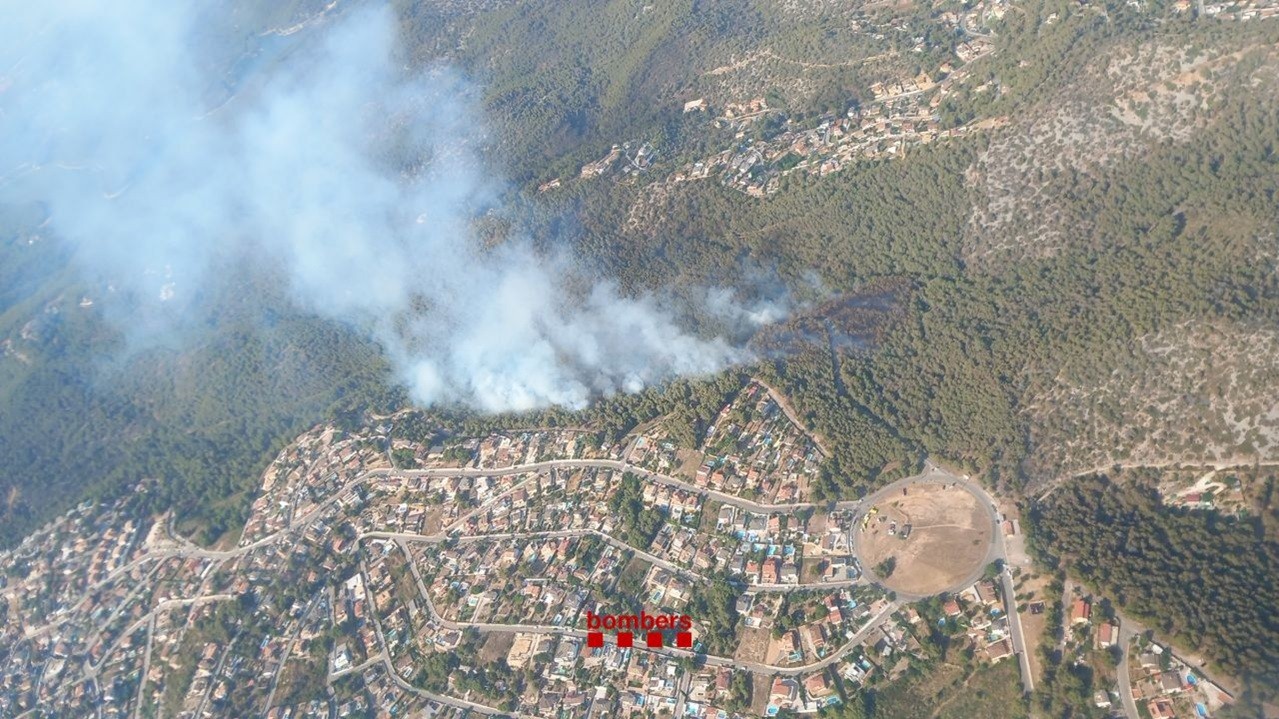 incendi cubelles vista aeria