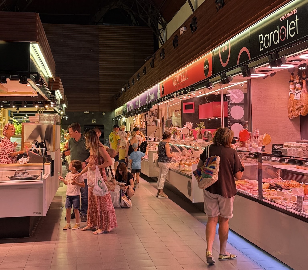 mercat central tgna parades