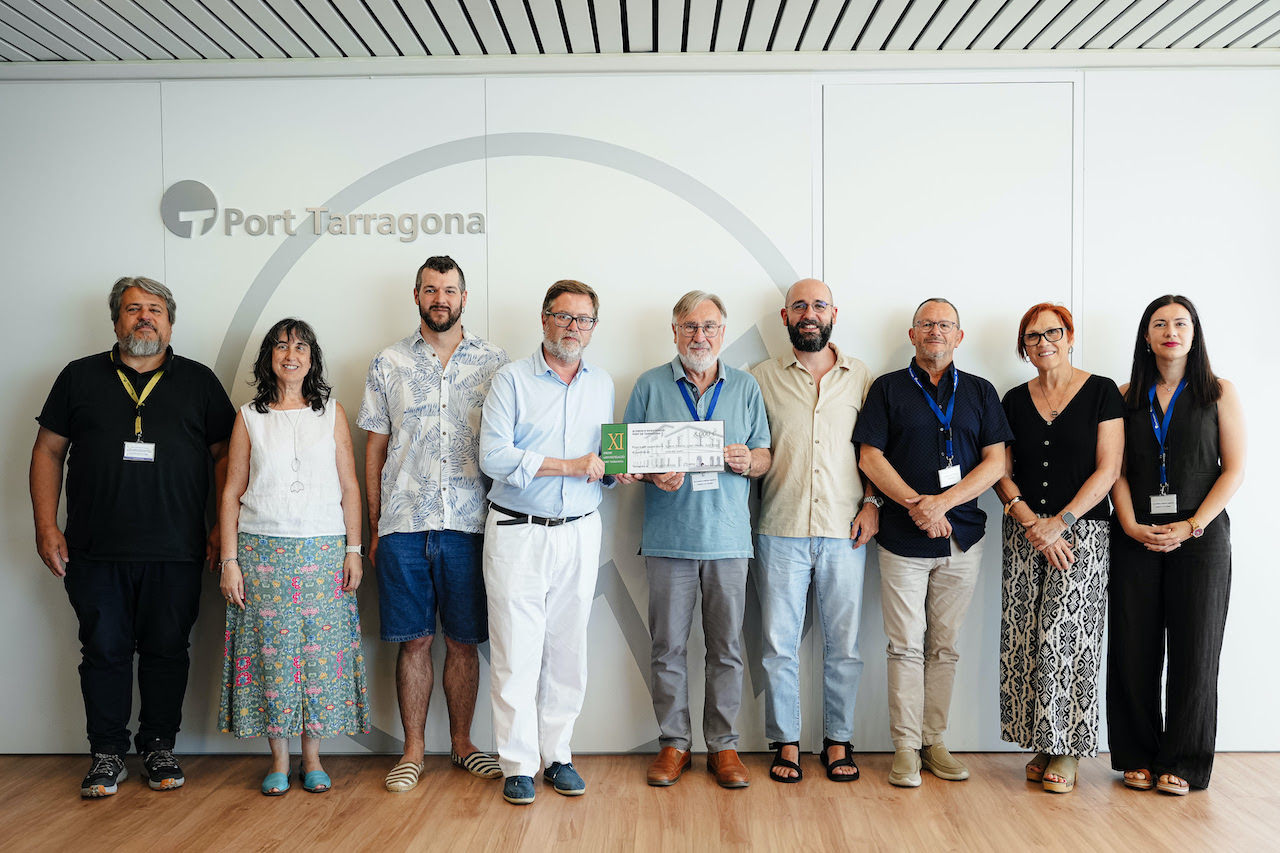 premi port