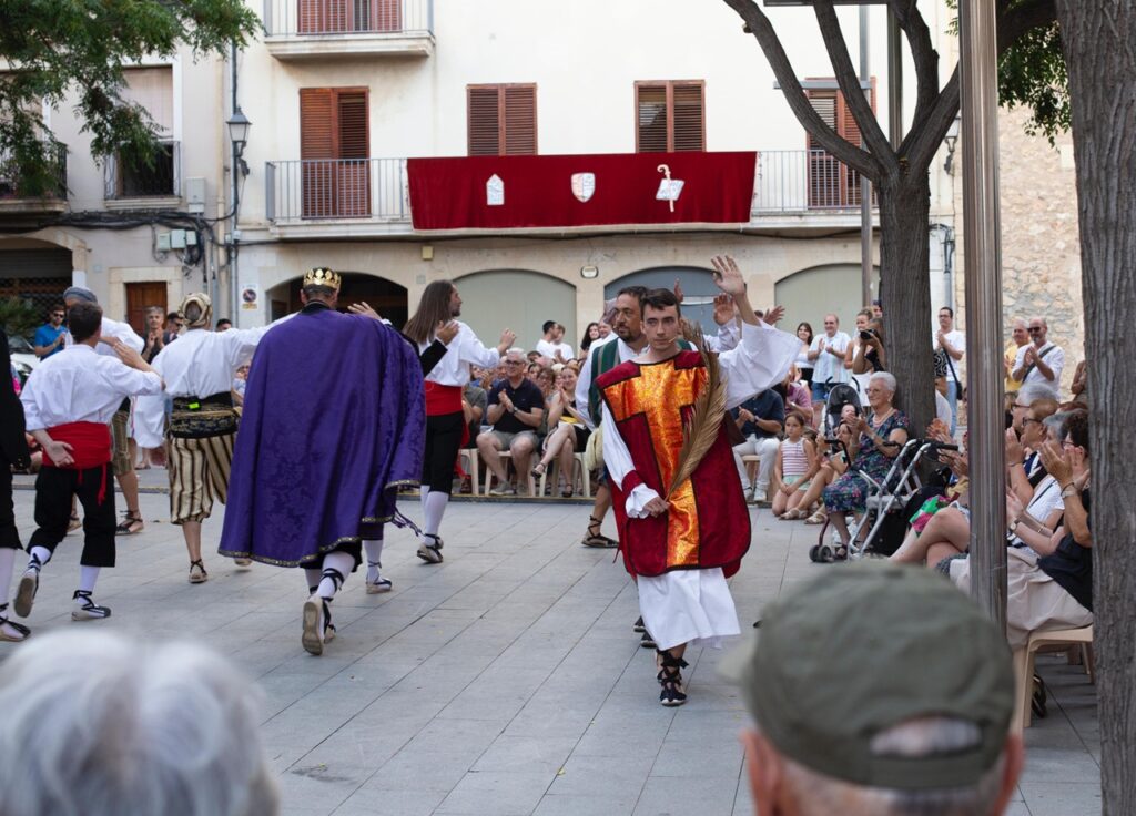 representació ball de sant esteve