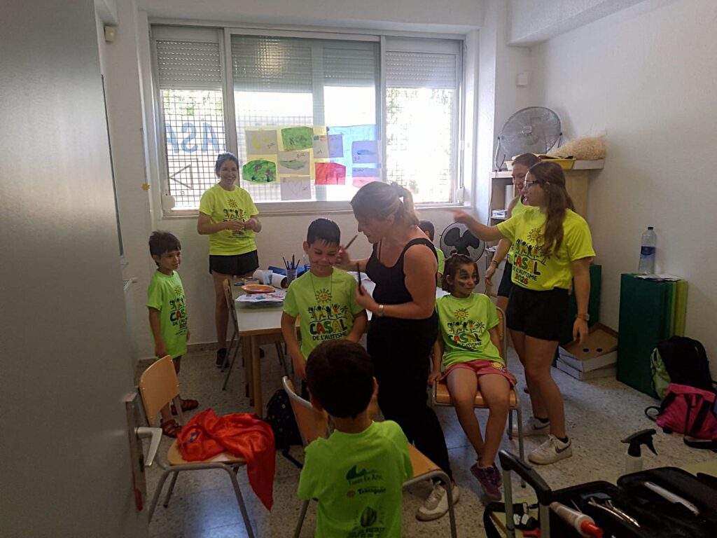 taller perruqueria casal autisme tgna