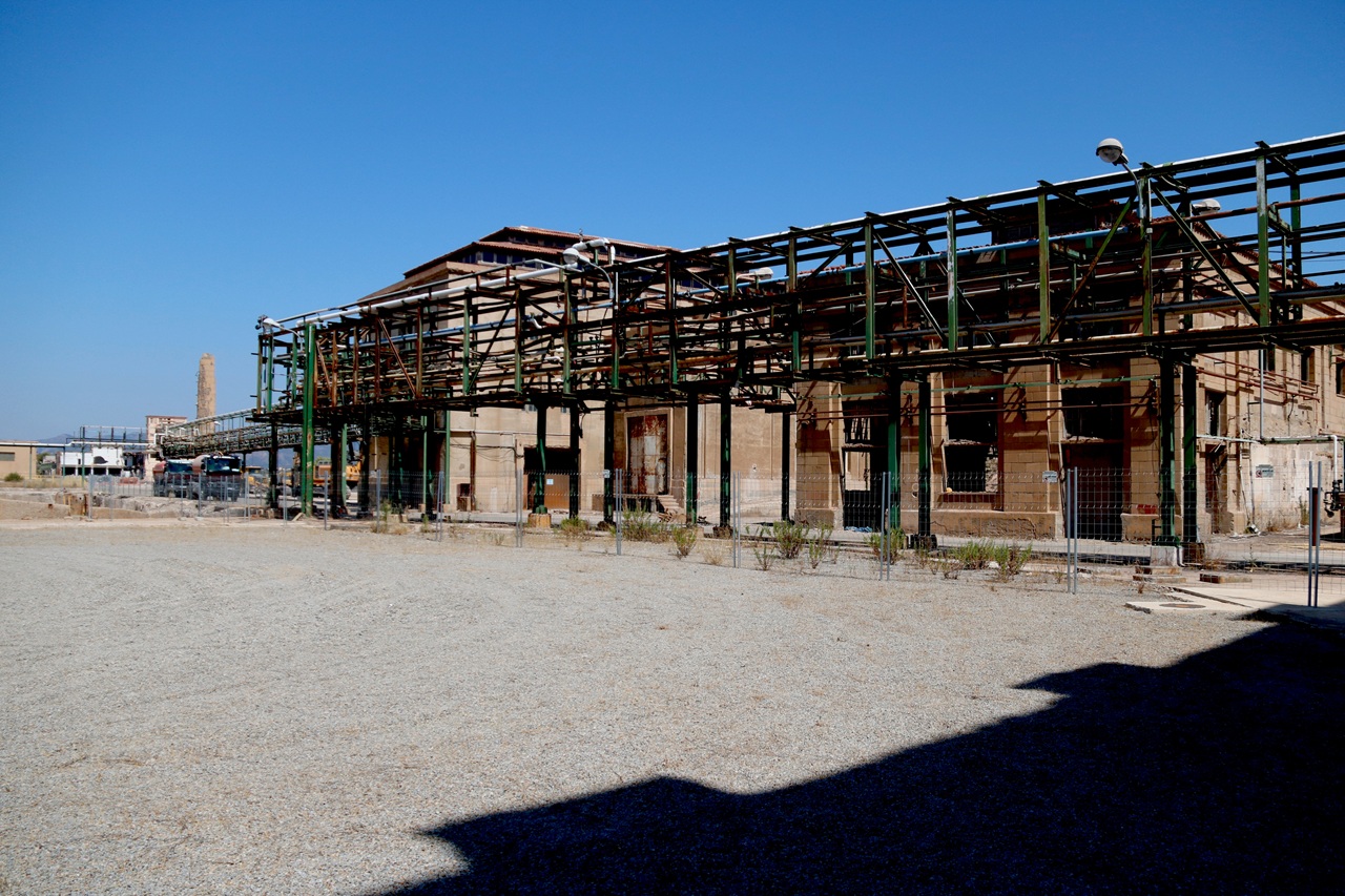 terrenys ercros factoria flix
