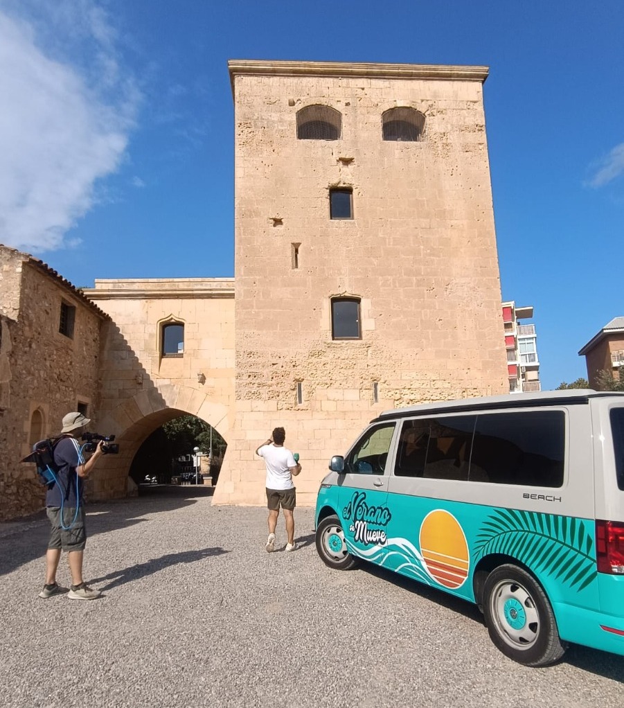el verano se mueve telecinco furgona salou